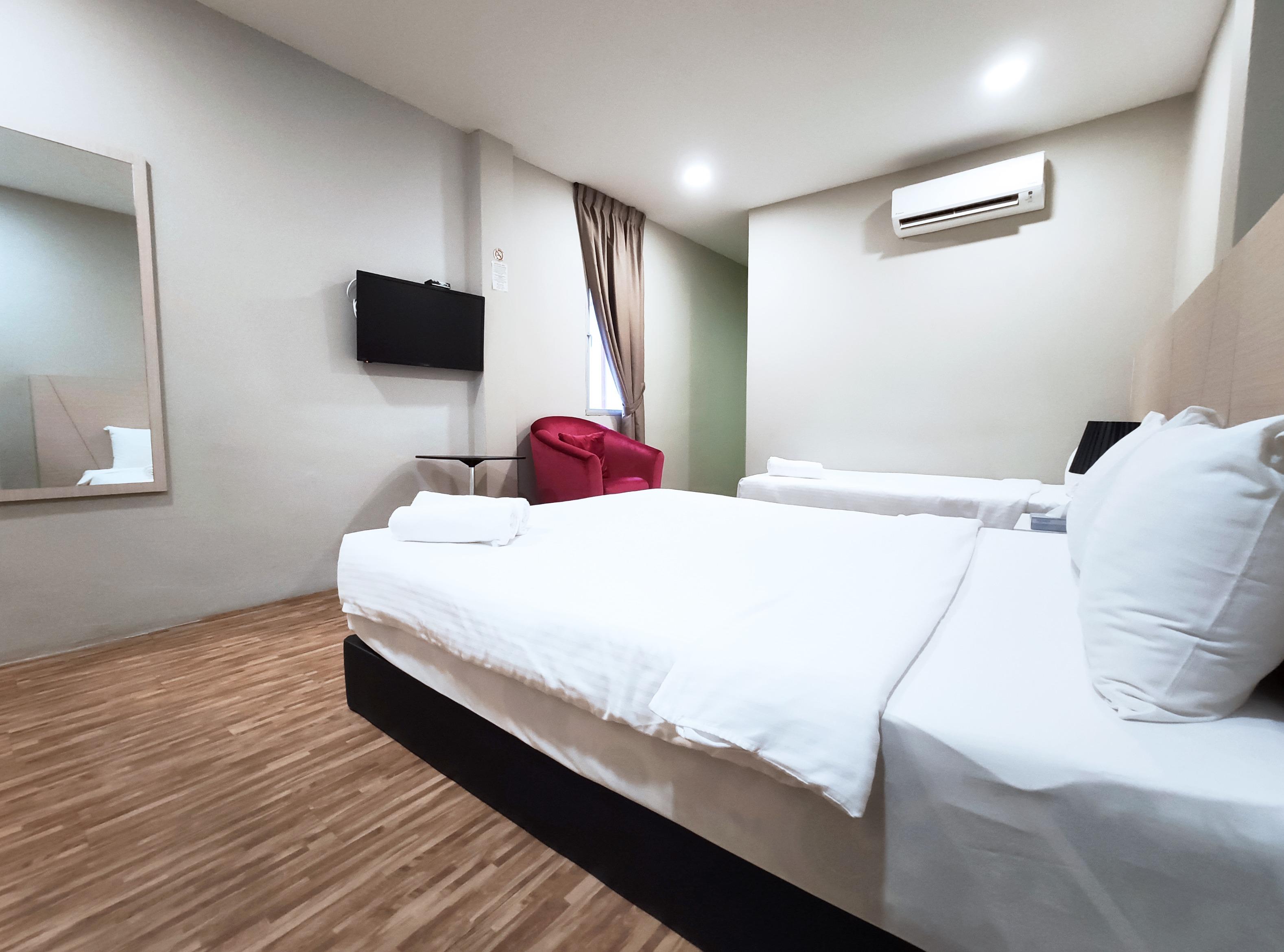 Princess Hotel Pontian Pontian Kecil Eksteriør billede