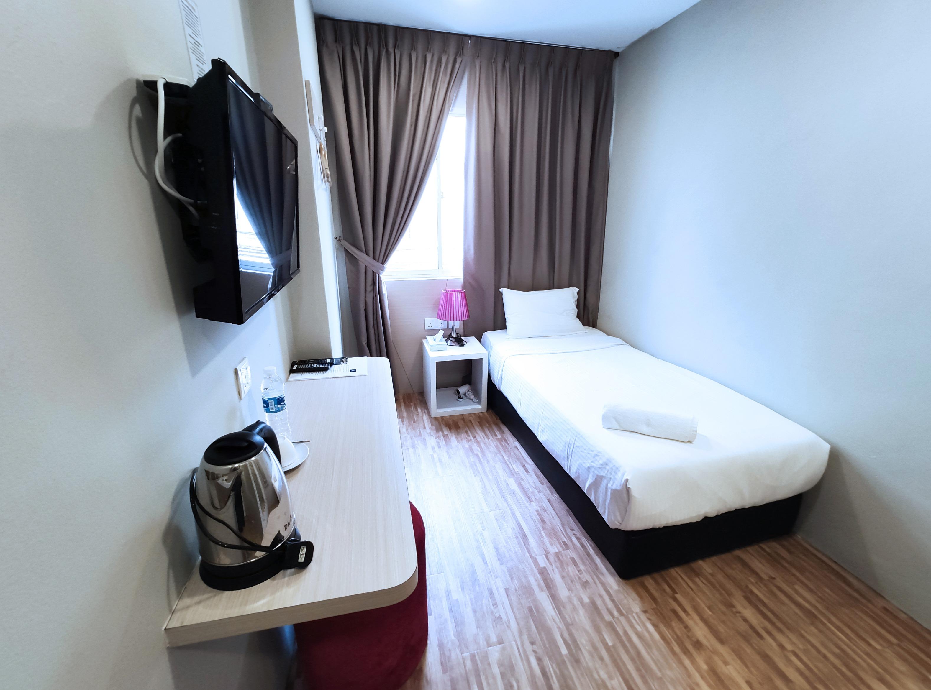 Princess Hotel Pontian Pontian Kecil Eksteriør billede