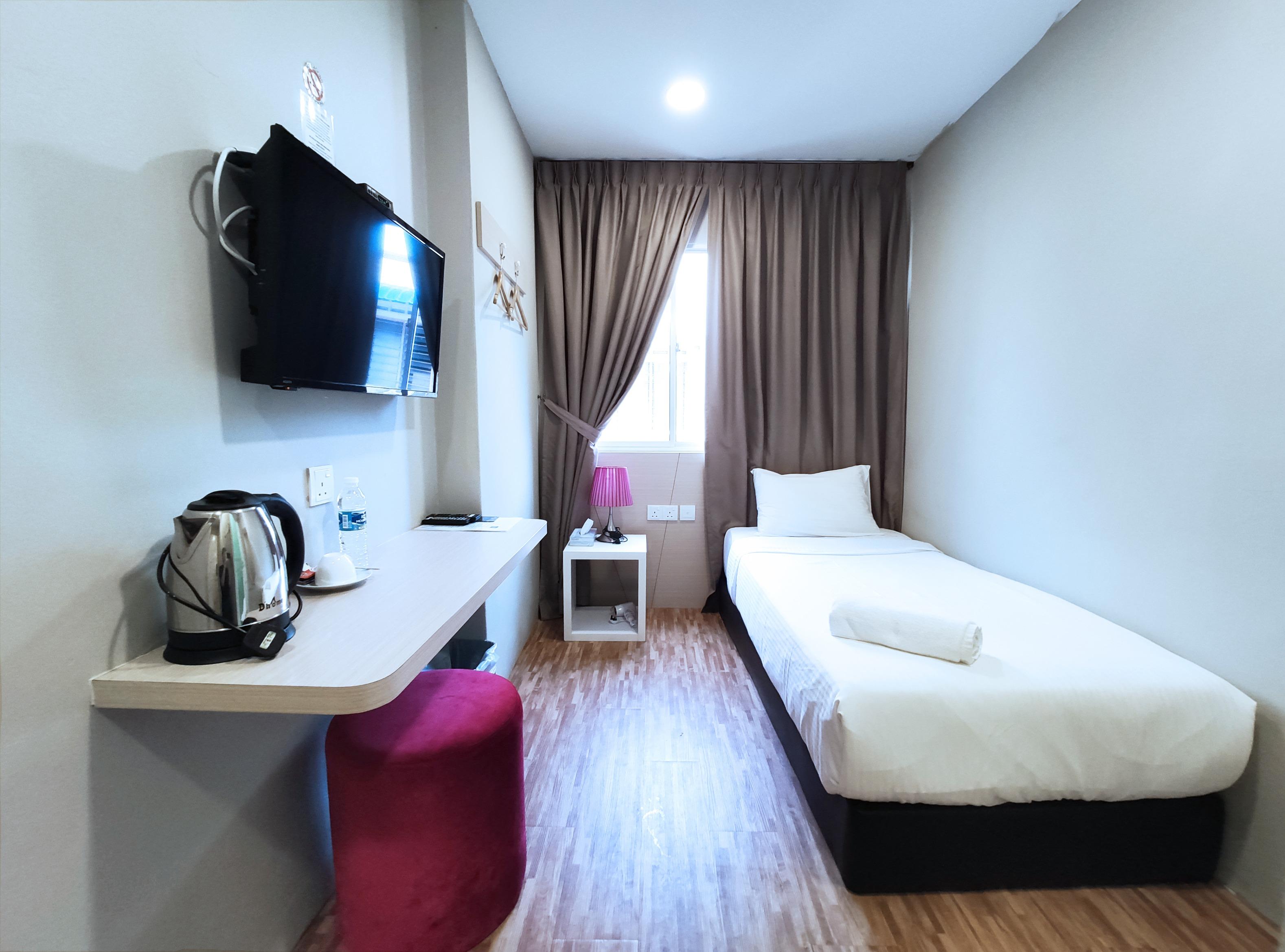 Princess Hotel Pontian Pontian Kecil Eksteriør billede