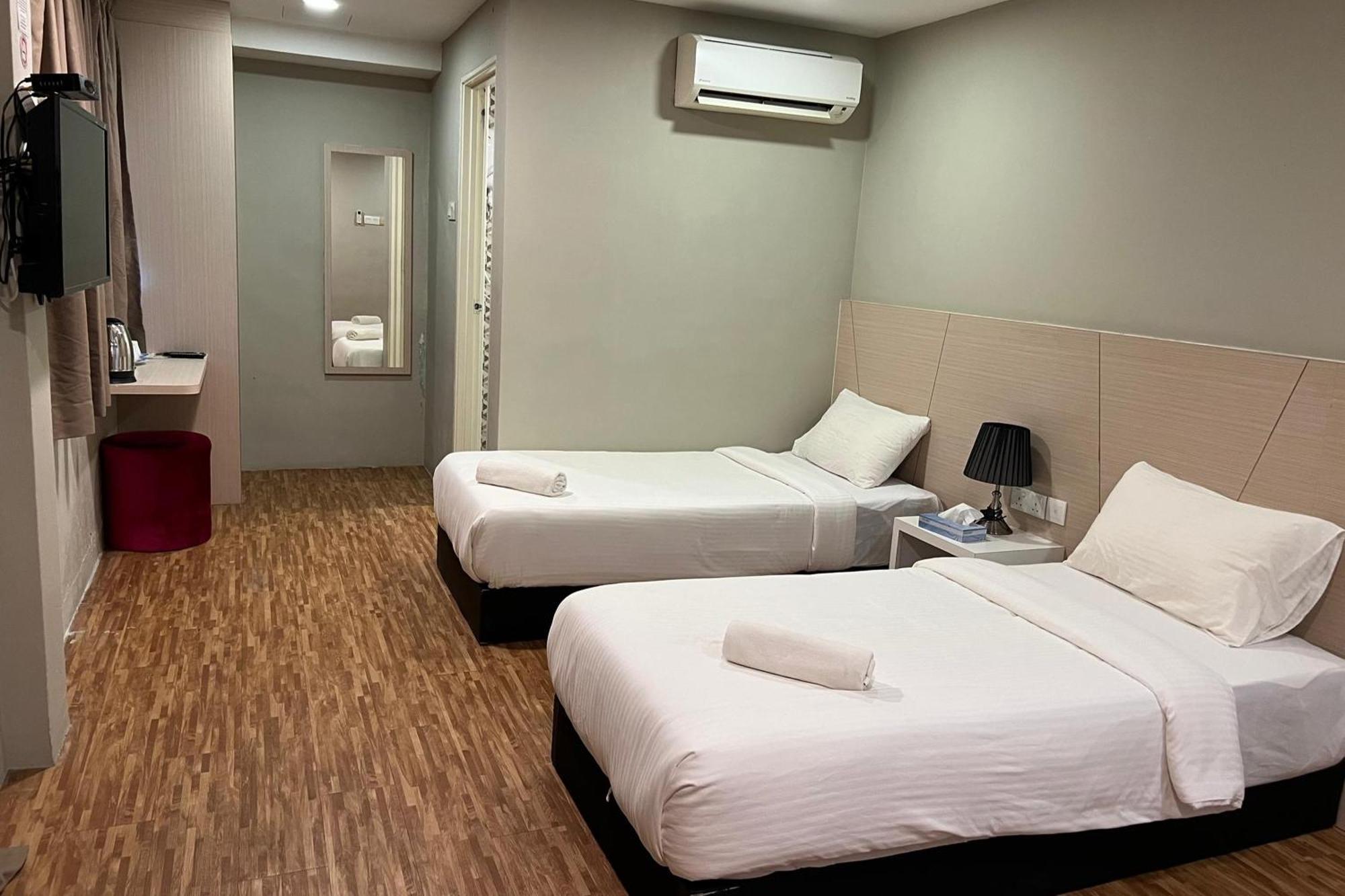 Princess Hotel Pontian Pontian Kecil Eksteriør billede
