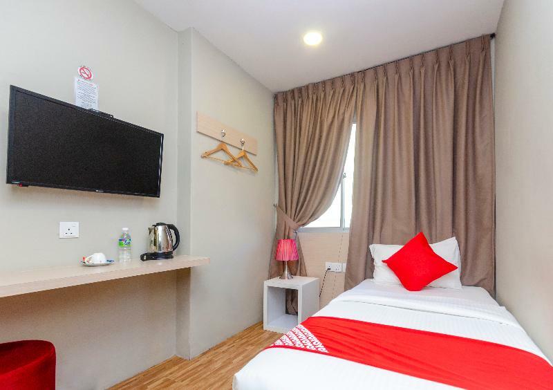 Princess Hotel Pontian Pontian Kecil Eksteriør billede